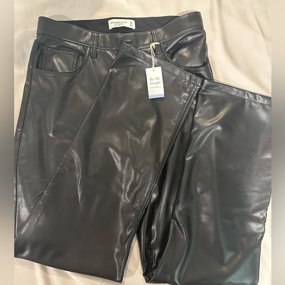 Vegan Leather 90s Straight Pants- Size 31/12